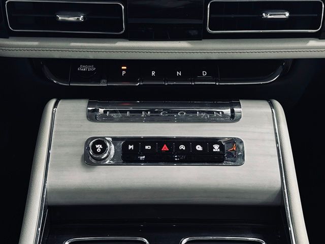 2025 LINCOLN AVIATOR - Image 35