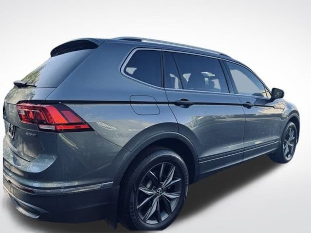 Used 2022 Volkswagen Tiguan 2.0T SE SUV