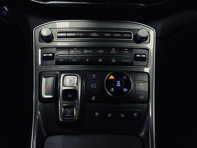 2023 HYUNDAI SANTA FE - Image 31