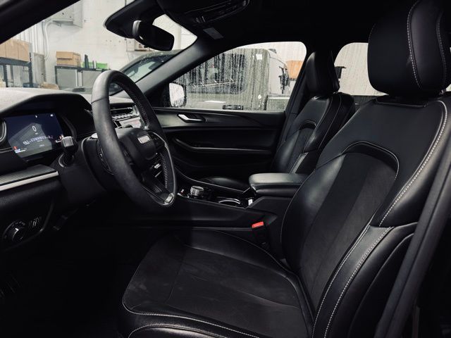 2023 JEEP GRAND CHEROKEE - Image 16