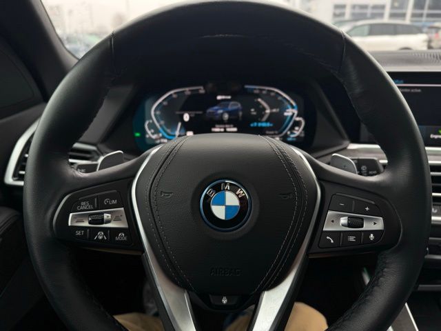 2023 BMW X5 - Image 29