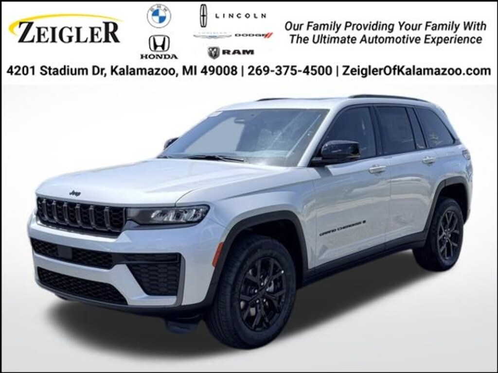 Used 2026 Jeep Grand Cherokee Laredo SUV