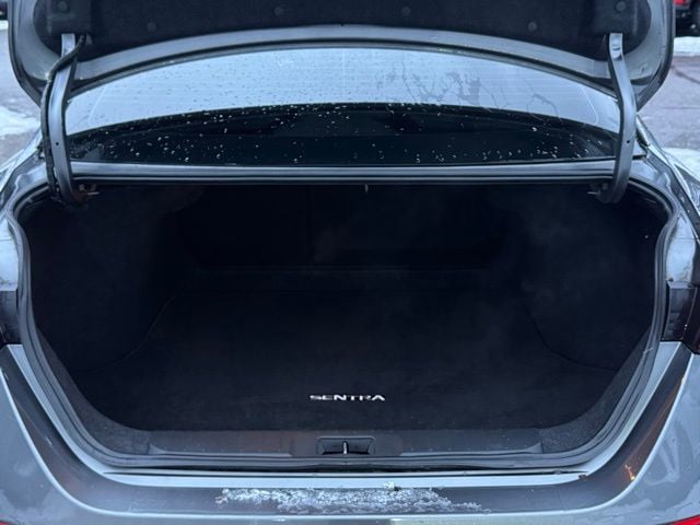 2023 NISSAN SENTRA - Image 9