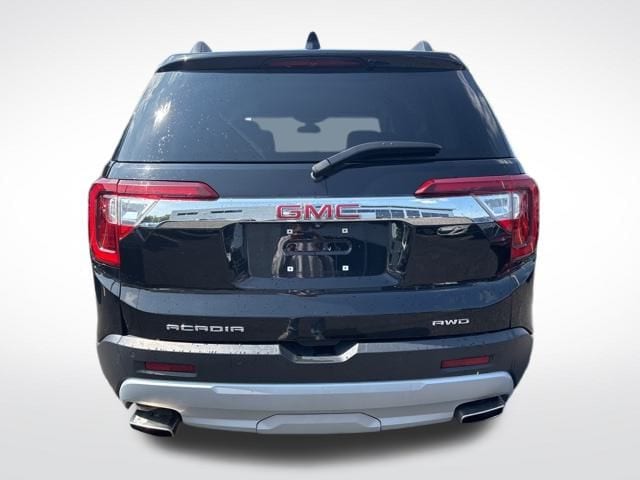 2023 GMC ACADIA - Image 5