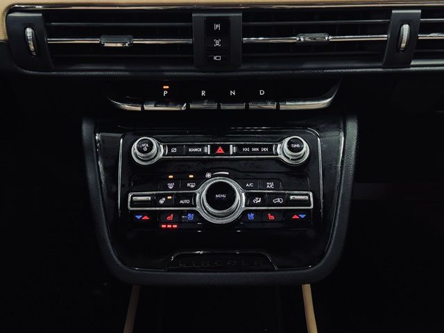 2022 LINCOLN CORSAIR - Image 34