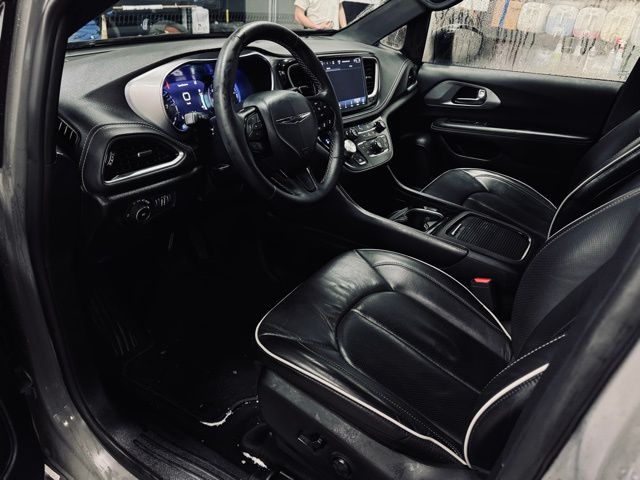 2025 CHRYSLER PACIFICA - Image 19