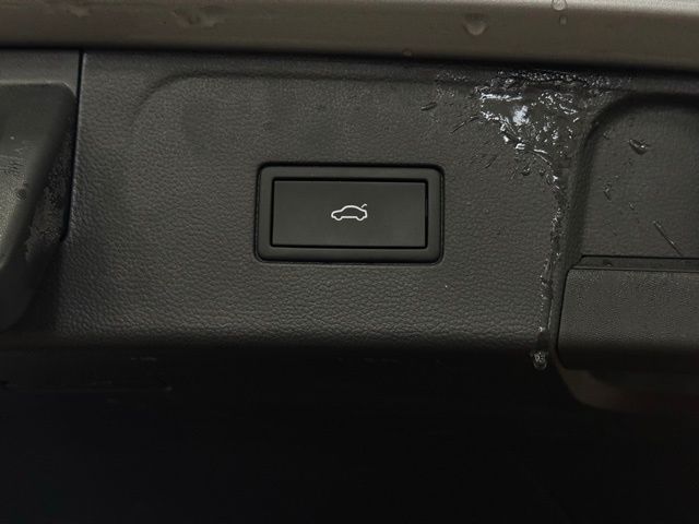 2025 VOLKSWAGEN ATLAS - Image 10