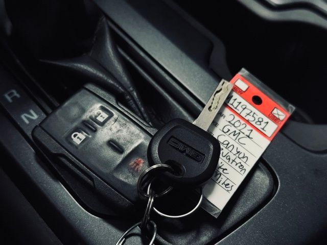 2021 GMC CANYON - Image 33