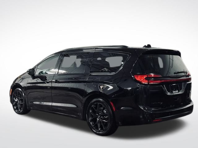 2025 CHRYSLER PACIFICA - Image 9