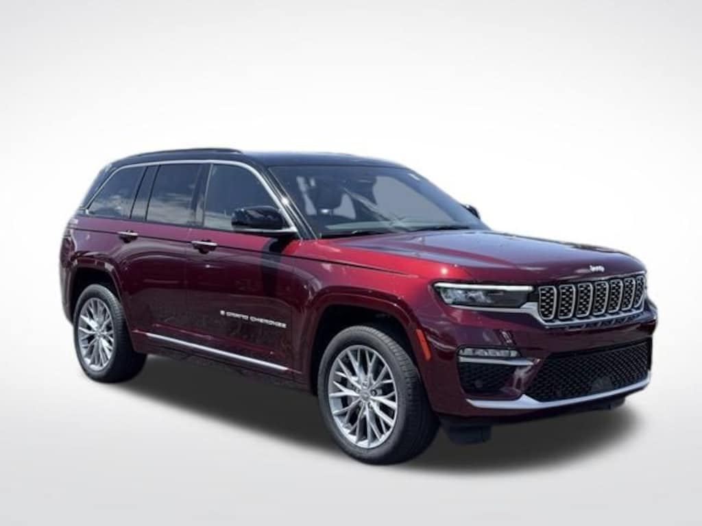 Used 2025 Jeep Grand Cherokee Summit SUV