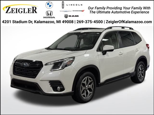 2023 SUBARU FORESTER - Image 1