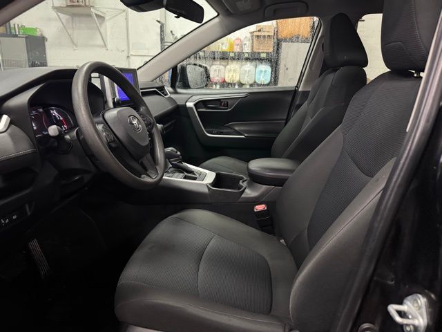 2024 TOYOTA RAV4 - Image 14