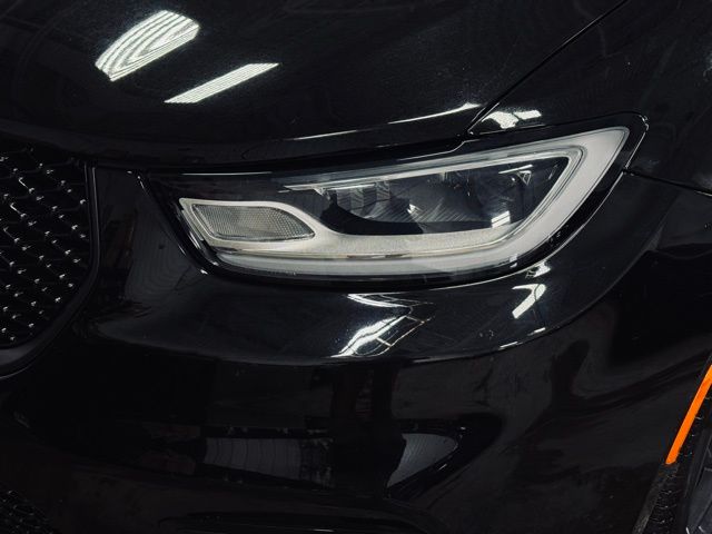 2025 CHRYSLER PACIFICA - Image 3