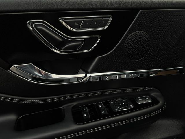 2022 LINCOLN CORSAIR - Image 13