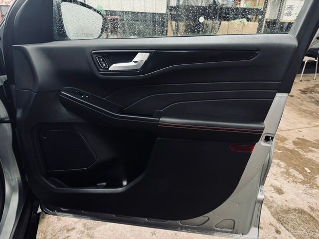 2023 FORD ESCAPE - Image 16