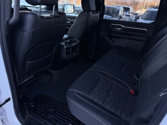 2024 RAM 1500 - Image 19