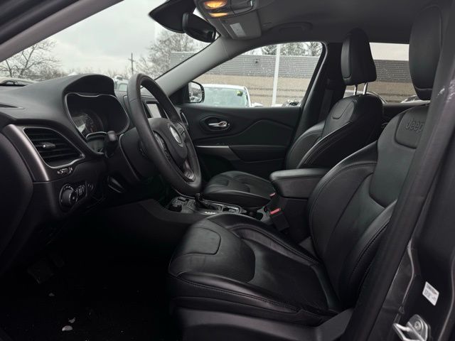 2021 JEEP CHEROKEE - Image 19