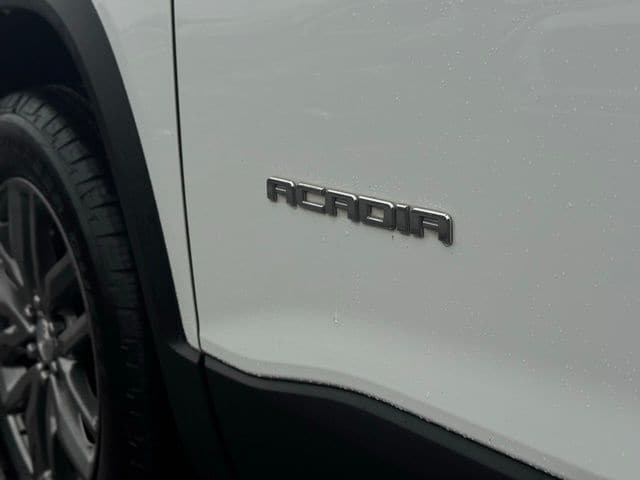 2019 GMC ACADIA - Image 2