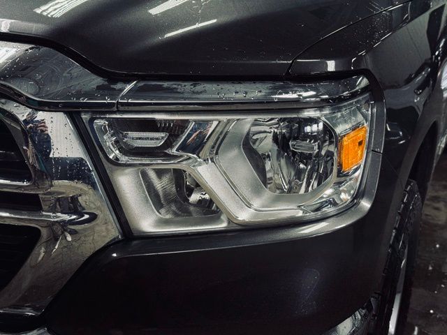 2023 RAM 1500 - Image 2