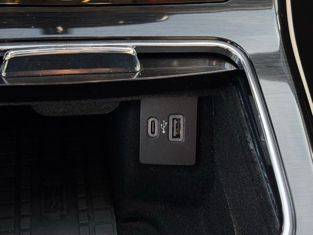 2023 LINCOLN NAUTILUS - Image 34