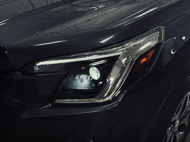 2022 SUBARU FORESTER - Image 2