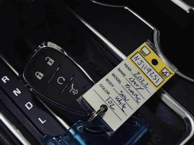 2022 CHEVROLET TRAVERSE - Image 44