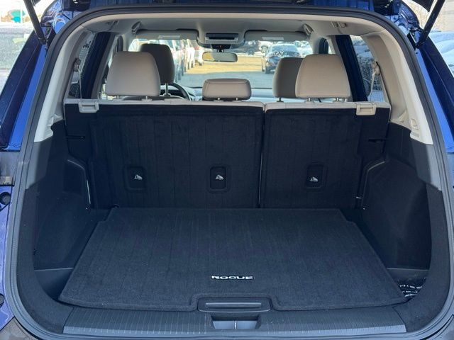 2023 NISSAN ROGUE - Image 10