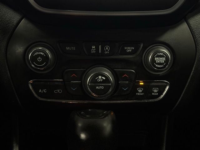 2022 JEEP CHEROKEE - Image 34