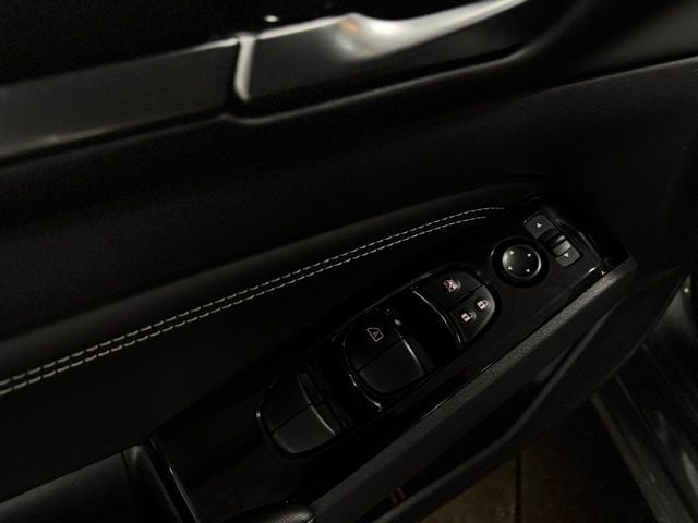 2023 NISSAN ALTIMA - Image 11