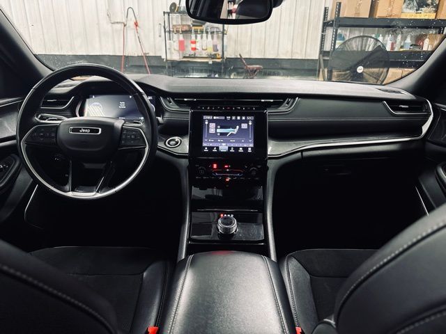 2022 JEEP GRAND CHEROKEE - Image 22