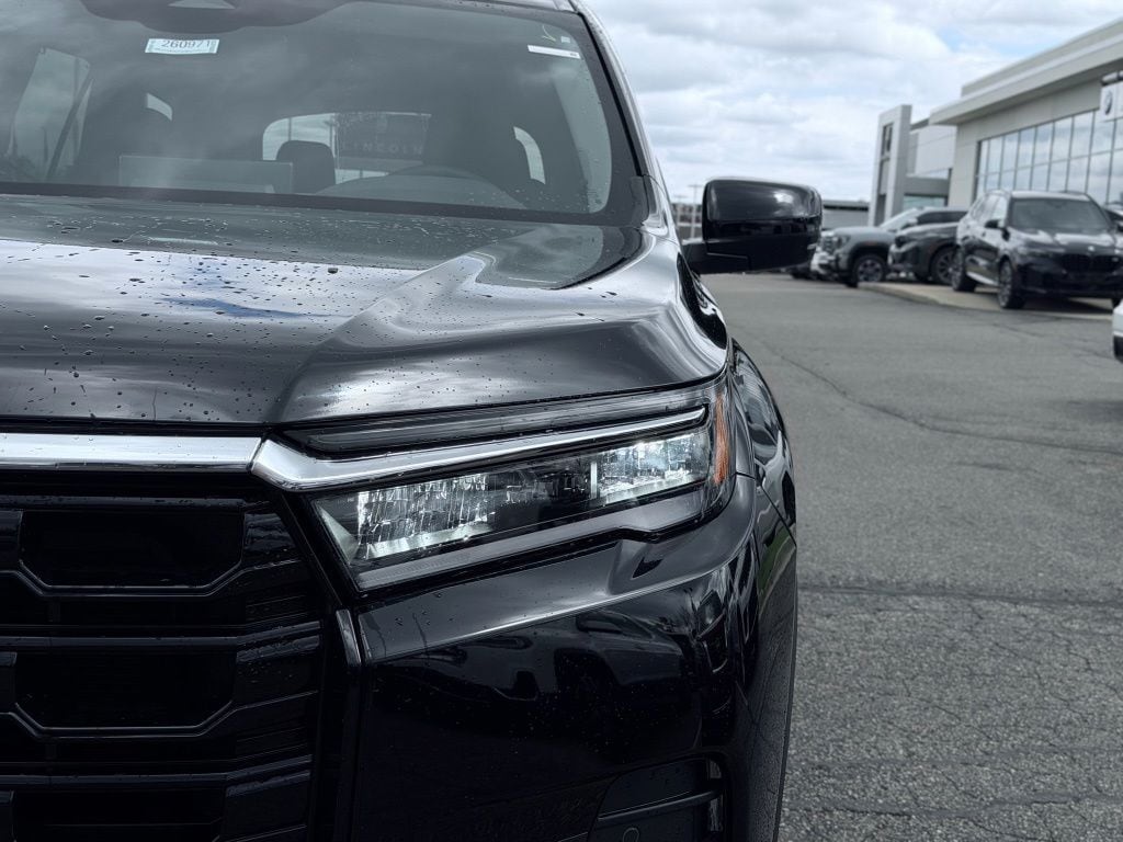 New 2026 Honda Pilot Touring SUV