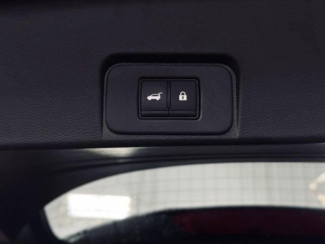 2023 NISSAN ROGUE - Image 12