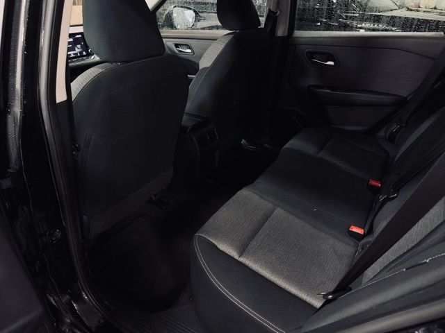 2023 NISSAN ROGUE - Image 18