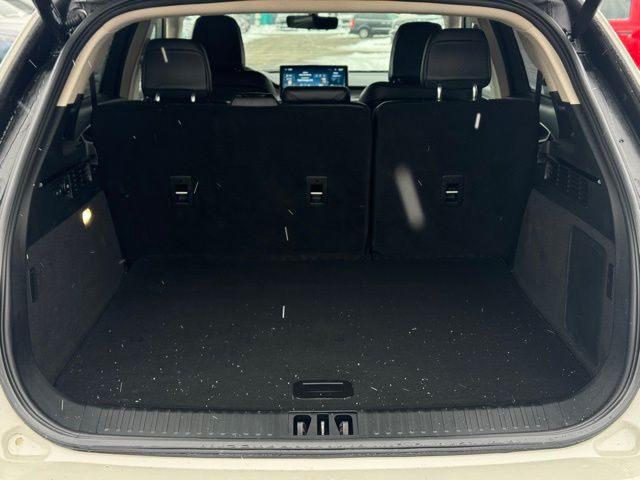 2022 LINCOLN NAUTILUS - Image 10