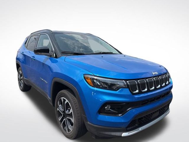 2022 Jeep Compass Limited photo 3