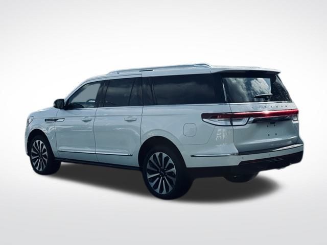 2024 LINCOLN NAVIGATOR L - Image 9