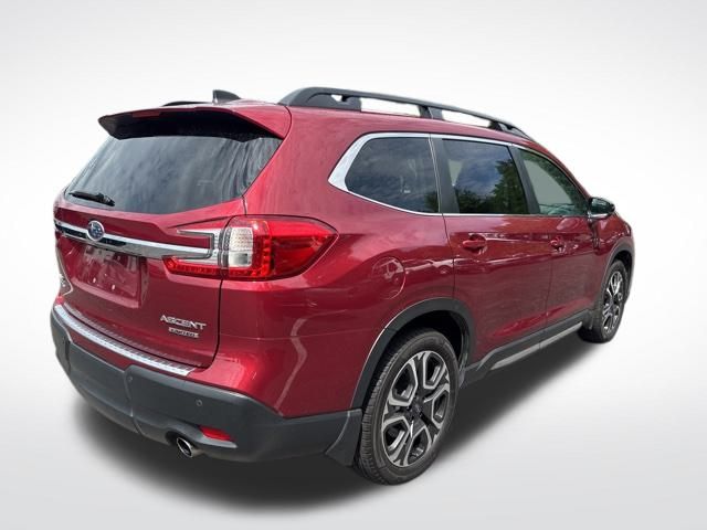2024 Subaru Ascent Limited photo 4