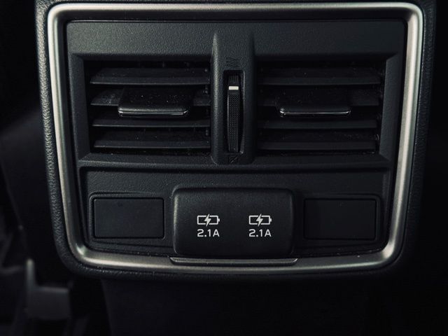 2022 SUBARU FORESTER - Image 21