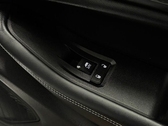 2023 JEEP GRAND CHEROKEE - Image 15