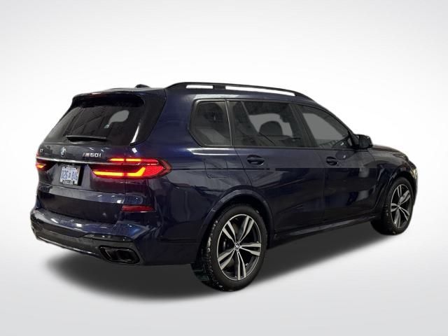 2024 BMW X7 - Image 5