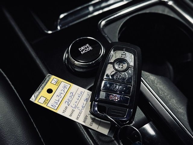 2022 LINCOLN CORSAIR - Image 38