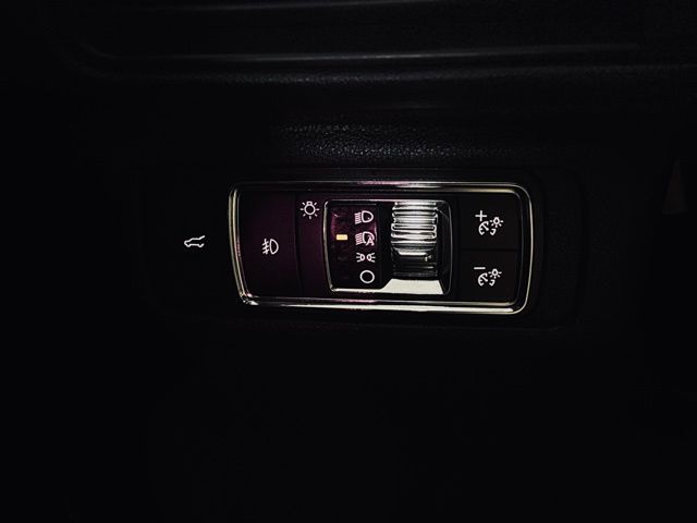 2021 LINCOLN CORSAIR - Image 29