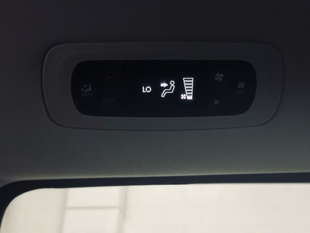 2023 CHRYSLER VOYAGER - Image 22