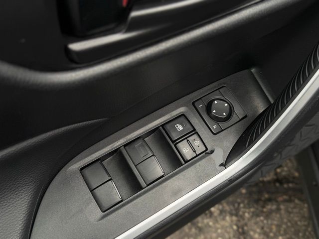 2024 TOYOTA RAV4 - Image 11