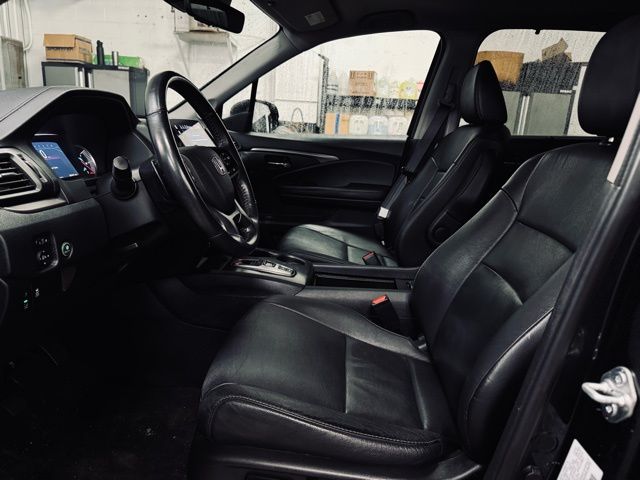 2022 HONDA PILOT - Image 17