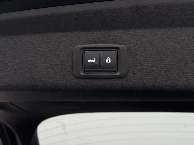 2025 MITSUBISHI OUTLANDER - Image 11