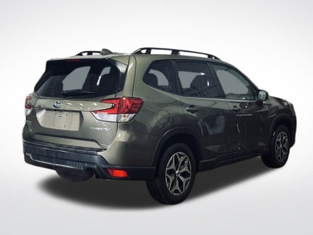 2023 SUBARU FORESTER - Image 6