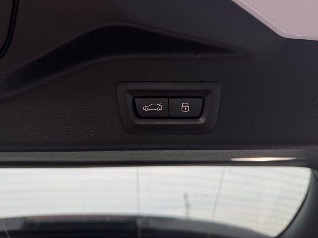 2026 BMW X5 - Image 14