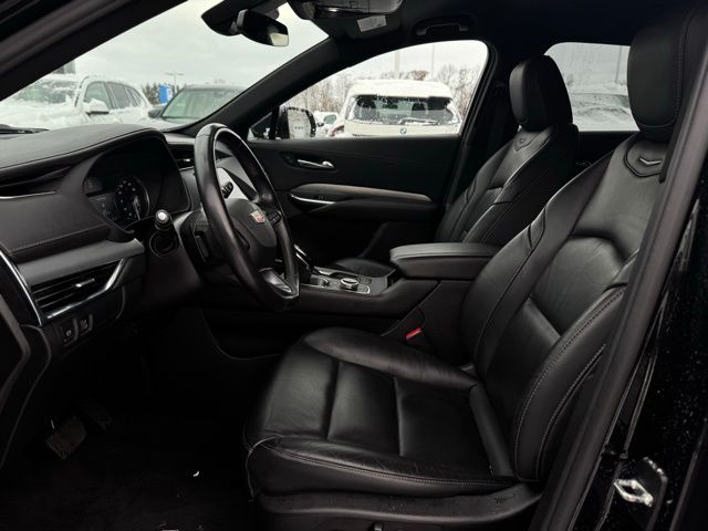 2023 CADILLAC XT4 - Image 15