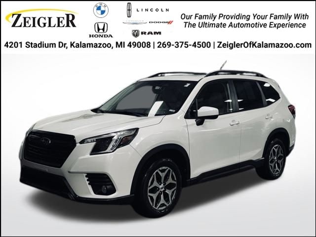2022 SUBARU FORESTER - Image 1